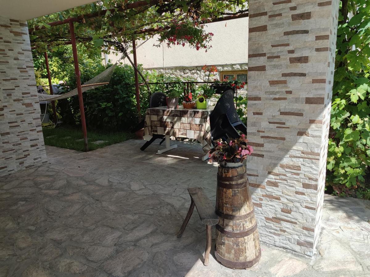 Ohrid Happy Apartments Екстер'єр фото