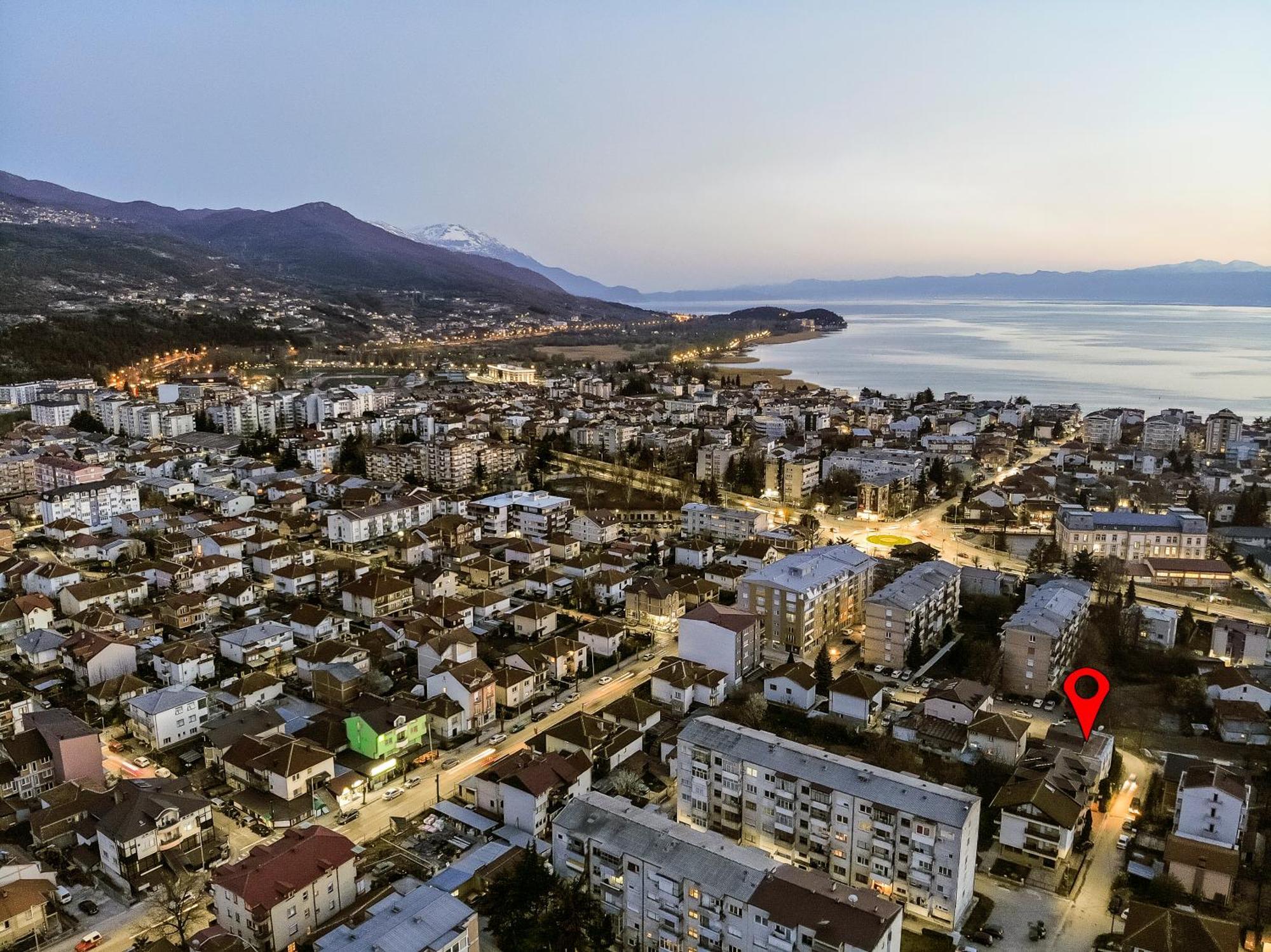 Ohrid Happy Apartments Екстер'єр фото